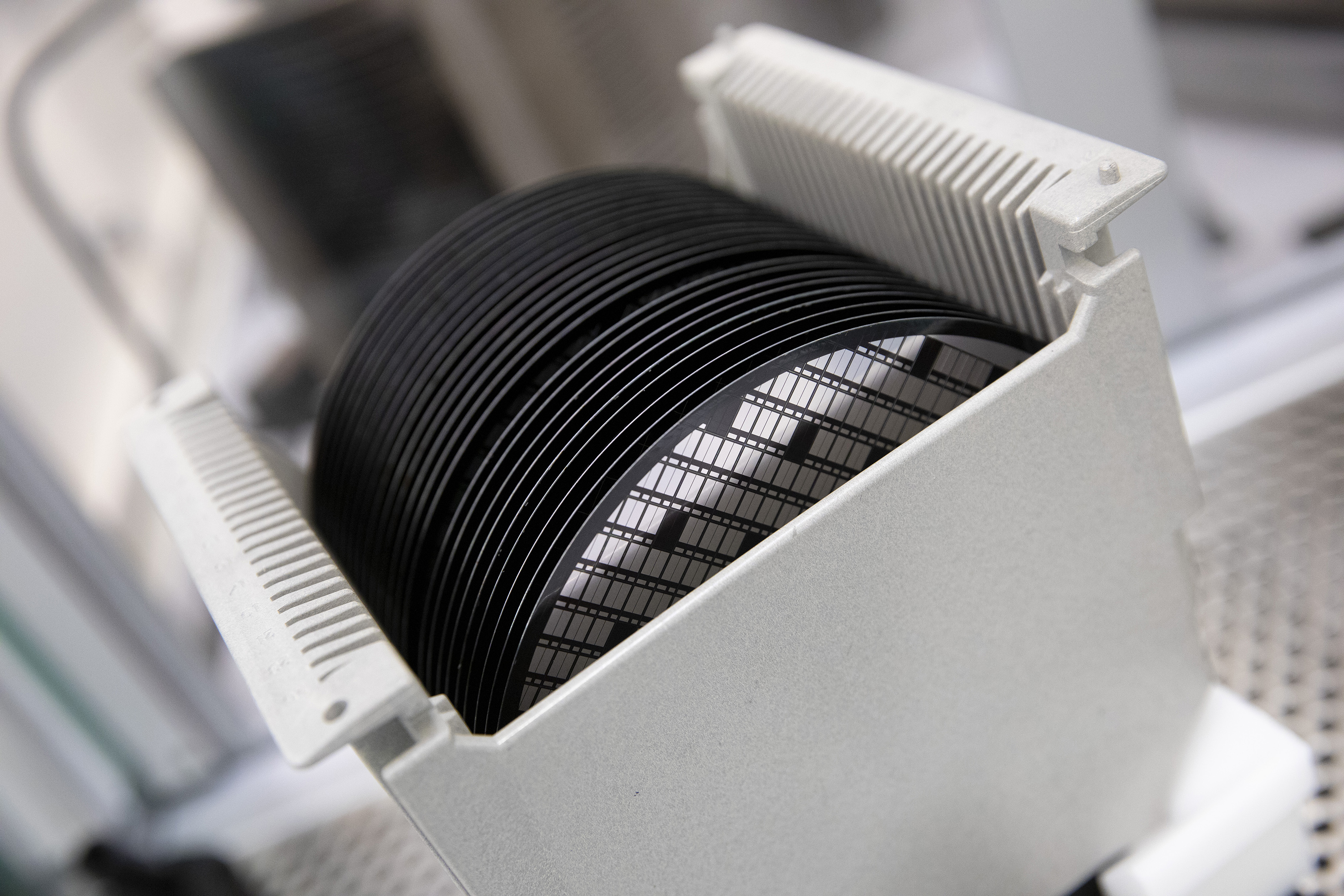 Jsou malé, výkonné a extrémně účinné: polovodiče vyrobené z karbidu křemíku (SiC).